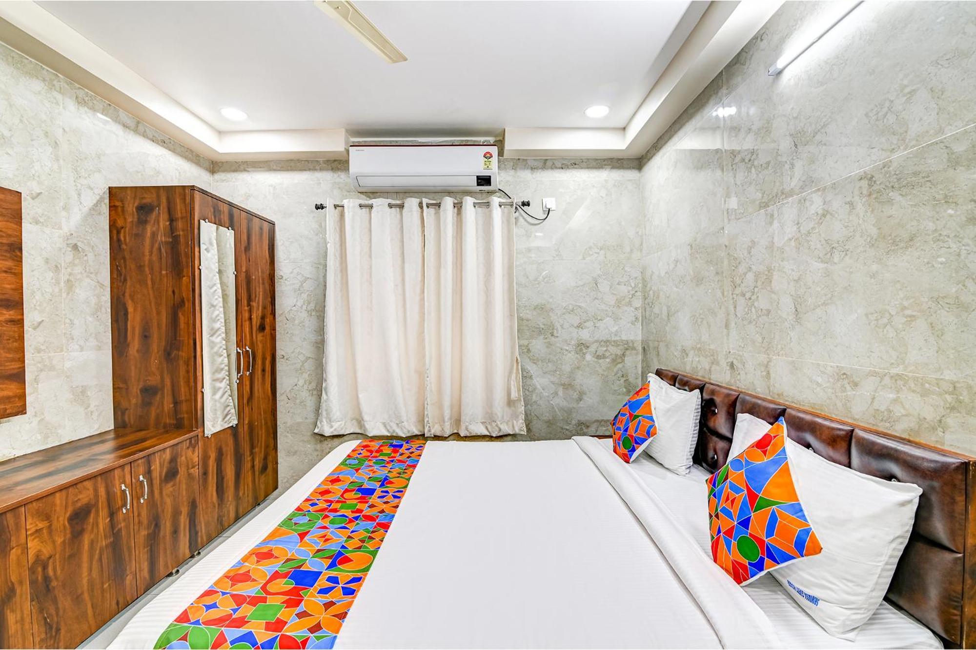 Fabhotel Srinivasa Guest House Tirupati Exteriör bild
